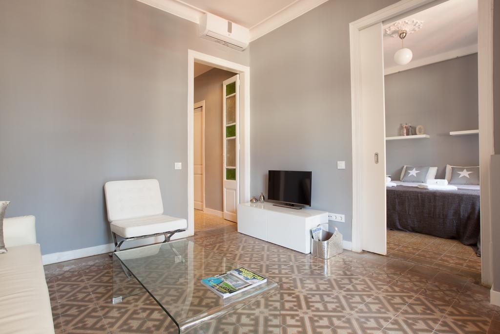 Enjoy Apartments Sofia Барселона Екстер'єр фото