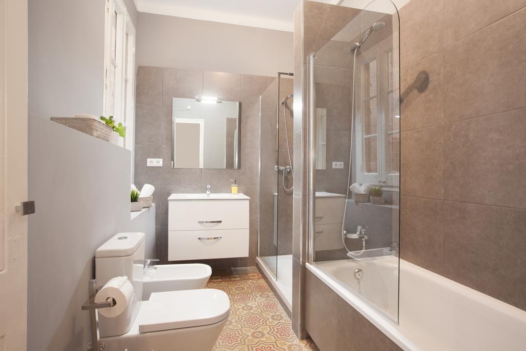 Enjoy Apartments Sofia Барселона Екстер'єр фото