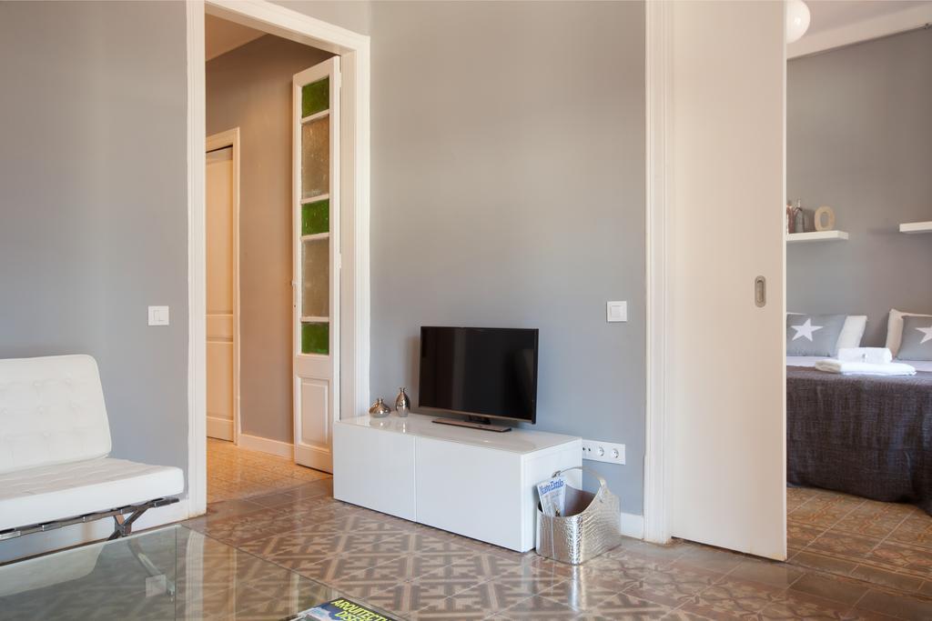Enjoy Apartments Sofia Барселона Екстер'єр фото