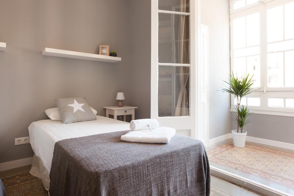 Enjoy Apartments Sofia Барселона Екстер'єр фото
